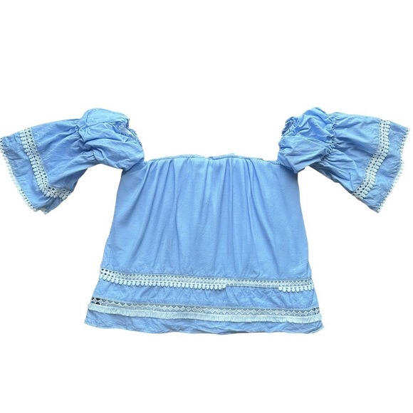 White House Black Market Tops - Cottagecore Prairie Light Blue Off-Shoulder Top Crochet Tassel Size 8